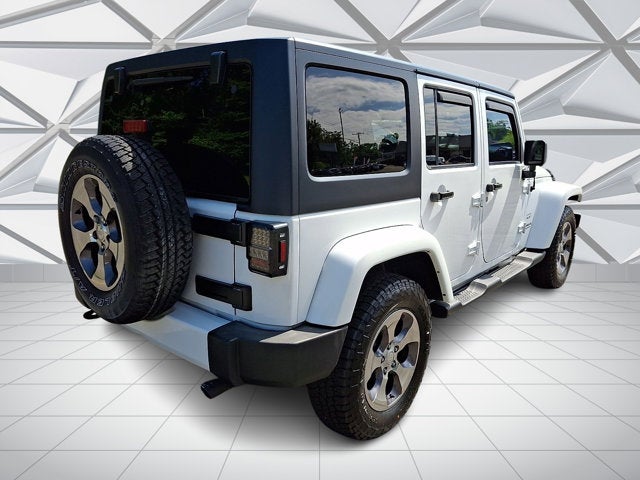 2016 Jeep Wrangler Unlimited Sahara