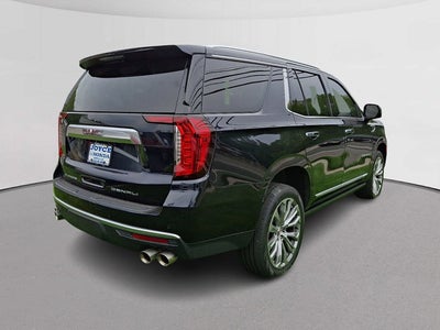 2022 GMC Yukon Base