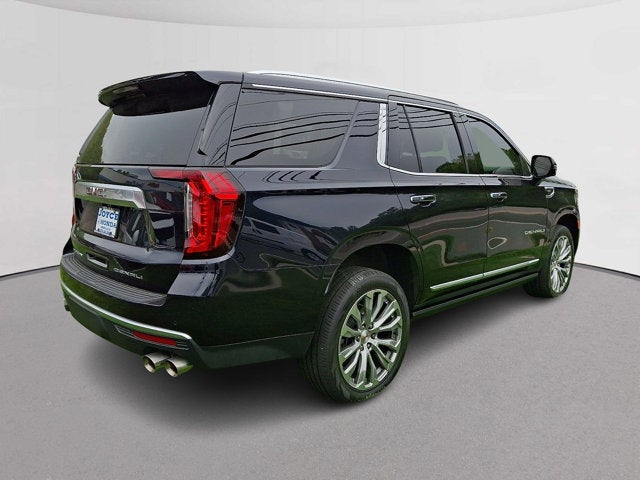 2022 GMC Yukon Base