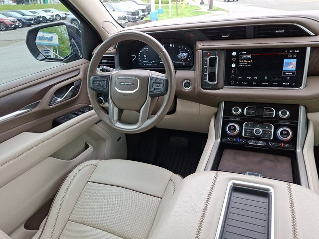2022 GMC Yukon Base