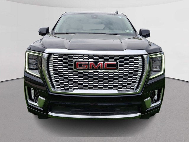 2022 GMC Yukon Base