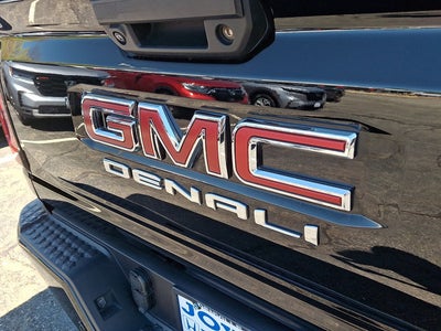 2023 GMC Canyon Base