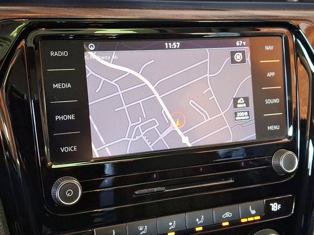 2022 Volkswagen Passat 2.0T Limited Edition