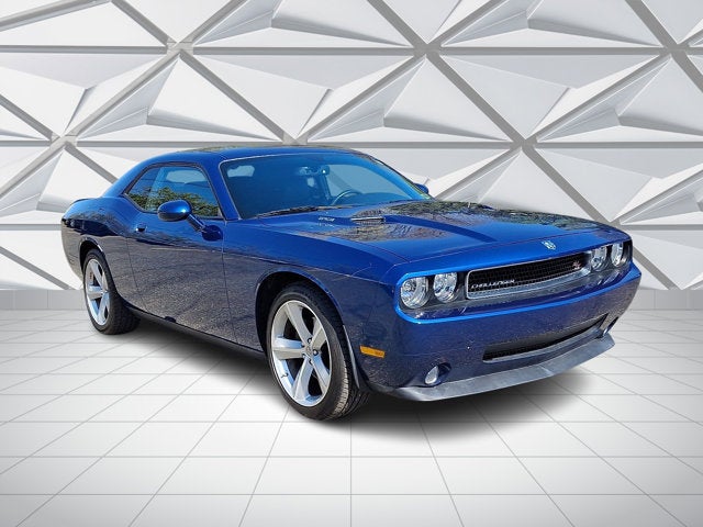 2009 Dodge Challenger Base