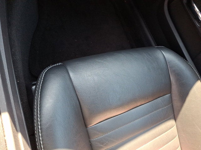 2009 Dodge Challenger Base