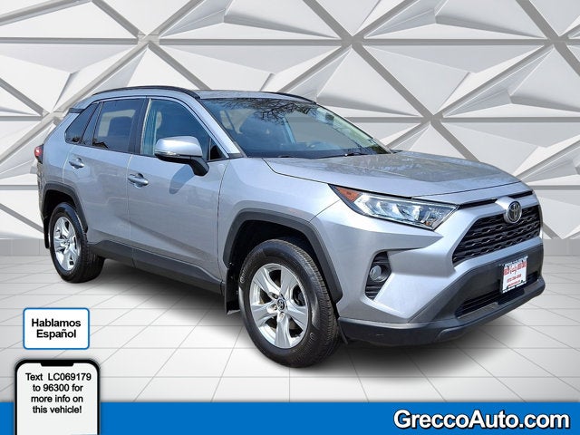 2020 Toyota RAV4 XLE