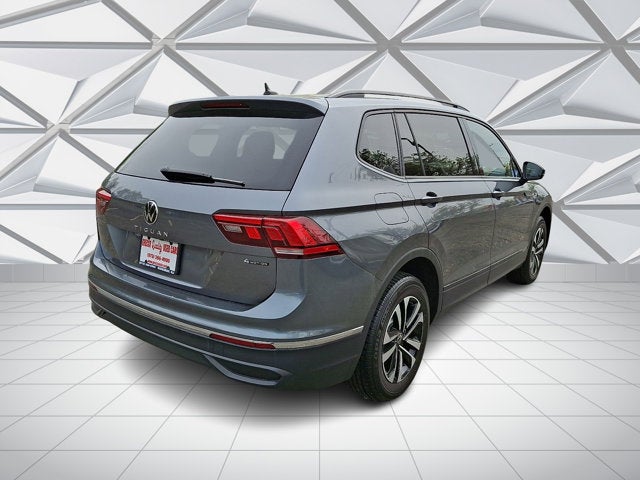 2022 Volkswagen Tiguan Base