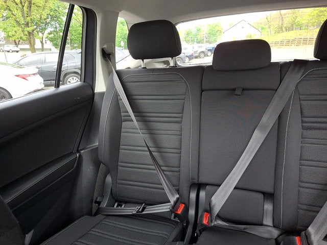 2022 Volkswagen Tiguan Base