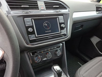 2022 Volkswagen Tiguan Base