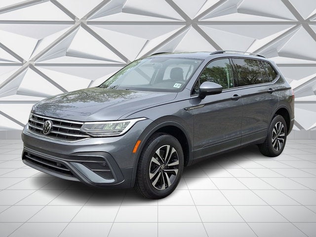 2022 Volkswagen Tiguan Base