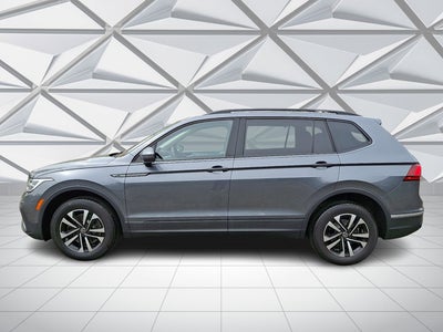 2022 Volkswagen Tiguan Base