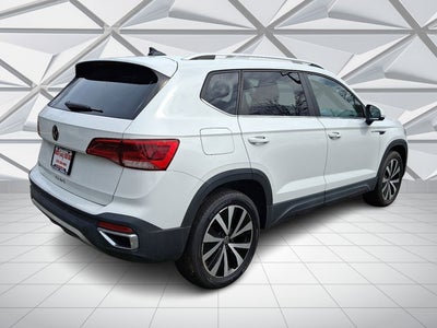 2022 Volkswagen Taos SE