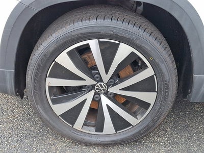 2022 Volkswagen Taos SE
