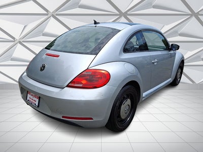 2014 Volkswagen Beetle 2.5L w/Sun