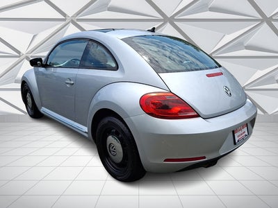 2014 Volkswagen Beetle 2.5L w/Sun