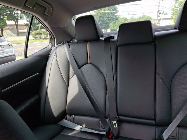 2020 Toyota Camry Hybrid XLE