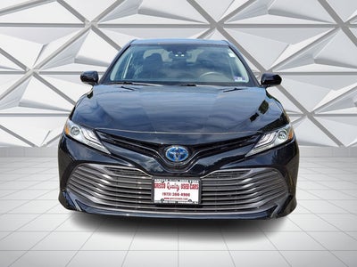 2020 Toyota Camry Hybrid XLE