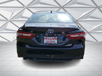 2020 Toyota Camry Hybrid XLE