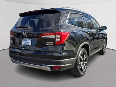 2022 Honda Pilot Touring 7-Passenger
