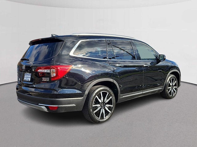 2022 Honda Pilot Touring 7-Passenger