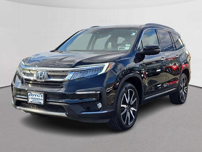2022 Honda Pilot Touring 7-Passenger