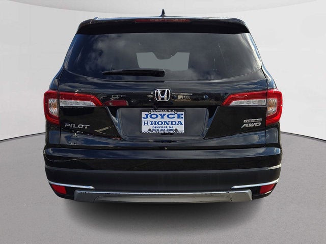 2022 Honda Pilot Touring 7-Passenger