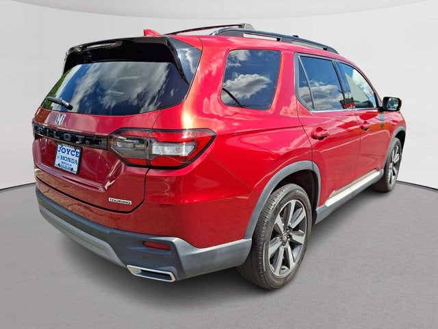 2023 Honda Pilot Touring