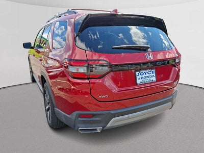 2023 Honda Pilot Touring