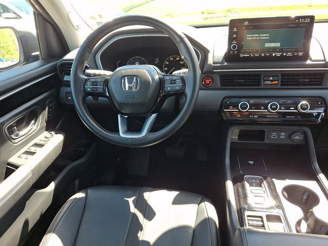2023 Honda Pilot Base