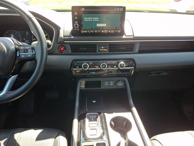 2023 Honda Pilot Base