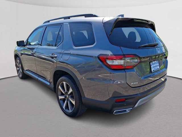 2023 Honda Pilot Base