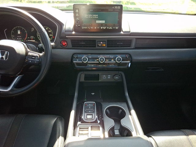 2025 Honda Pilot Touring - Photo 15