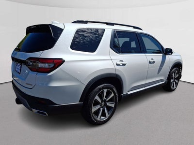 2023 Honda Pilot Touring