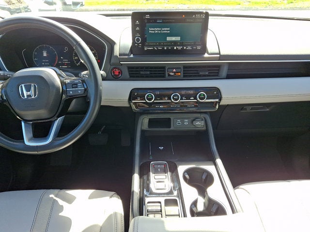2023 Honda Pilot Touring