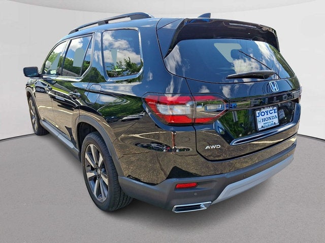 2023 Honda Pilot Touring
