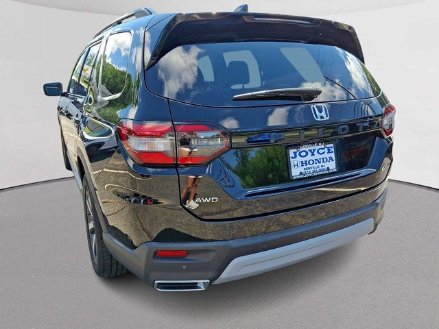 2023 Honda Pilot Touring