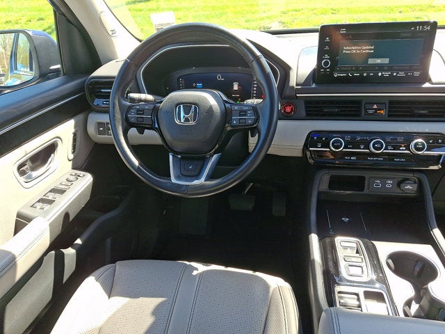 2023 Honda Pilot Elite