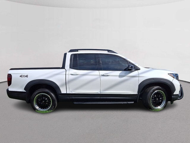 2026 Honda Ridgeline Black Edition Two-Tone