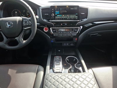 2026 Honda Ridgeline Black Edition Two-Tone