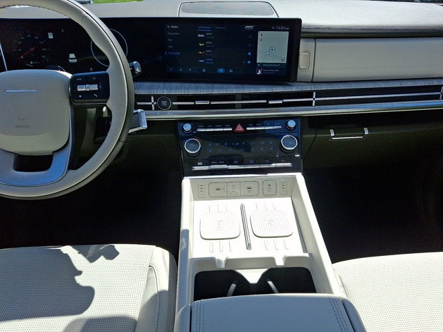 2025 Hyundai Santa Fe Hybrid Base