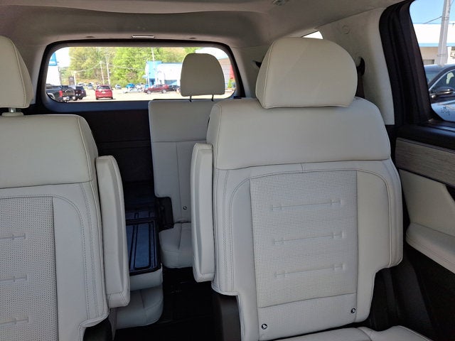 2025 Hyundai Santa Fe Hybrid Base