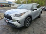2023 Toyota Highlander Base