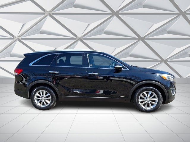 2018 Kia Sorento LX