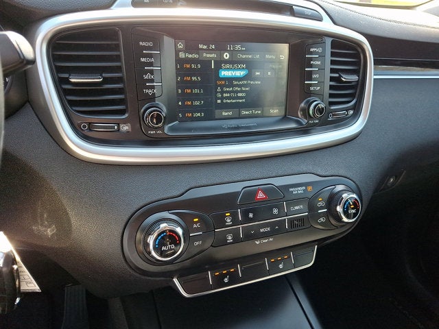 2018 Kia Sorento LX