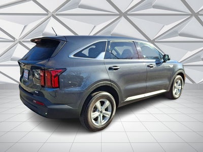 2023 Kia Sorento LX