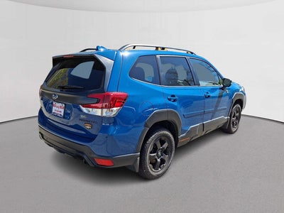 2023 Subaru Forester Base