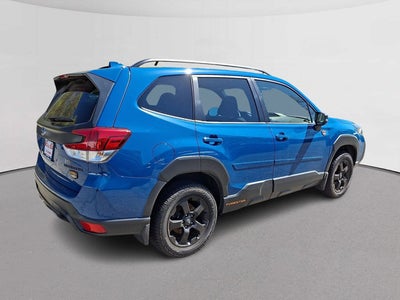 2023 Subaru Forester Base
