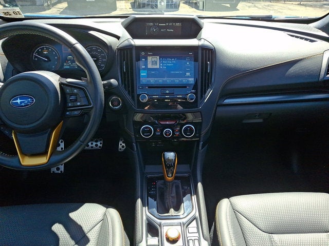 2023 Subaru Forester Base