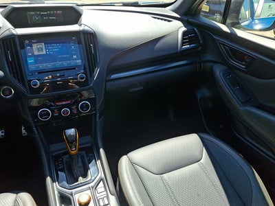 2023 Subaru Forester Base