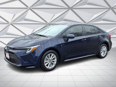 2025 Toyota Corolla Hybrid LE